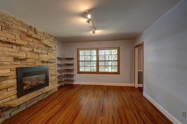 Building Photo - 6317 Masthead Dr