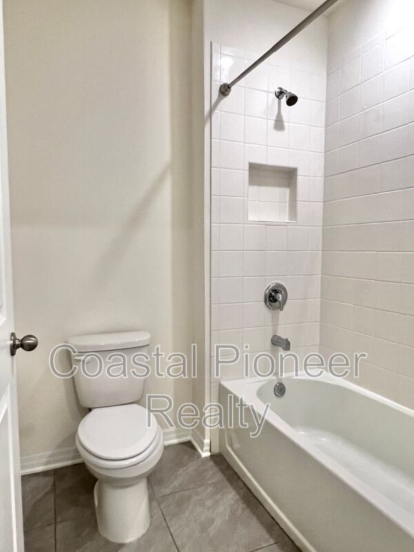 Building Photo - 17506 Canopy Pl