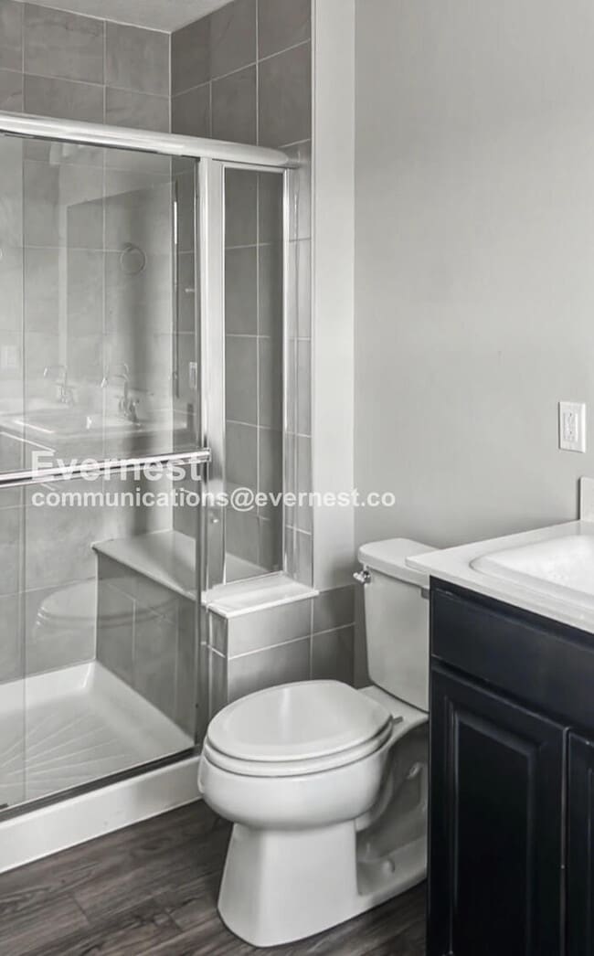 Building Photo - 6227 Kemp St