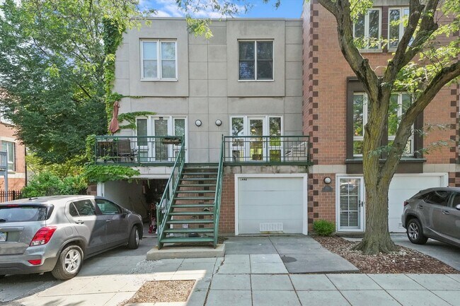 Primary Photo - 1440 S State St