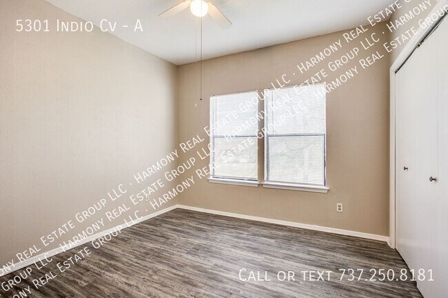 Building Photo - 5301 Indio Cove