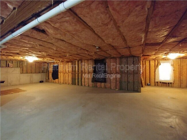 Building Photo - 6205 Park Leaf Walk