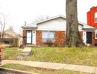 Building Photo - 6120-24 Vermont Ave