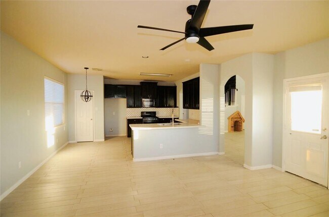 Building Photo - 4339 S Vineyard Mdw Ln