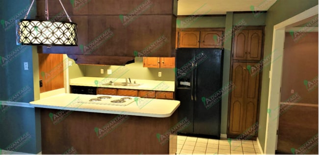 Building Photo - Spacious 3 Bedroom 2 Bath home
