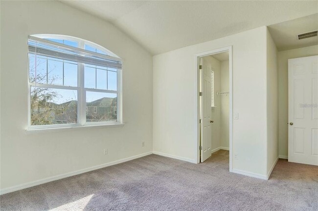 Building Photo - 5029 Southlawn Ave