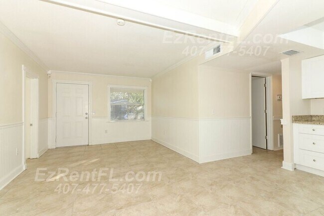 Building Photo - 5632 Lunsford Dr