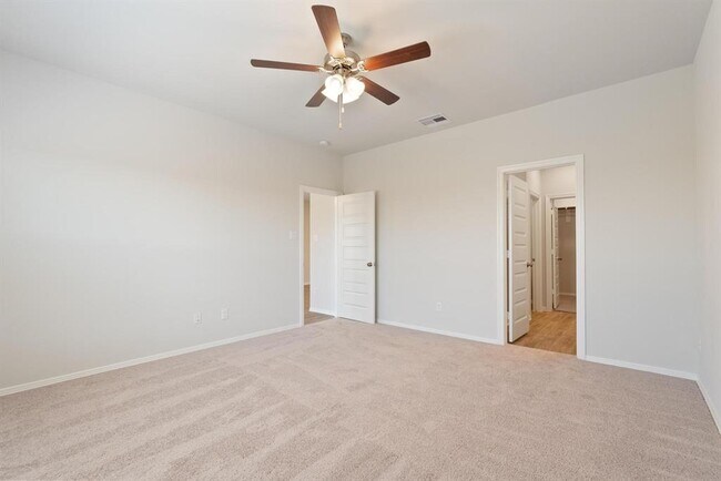 Building Photo - 5827 Fresh View Ct
