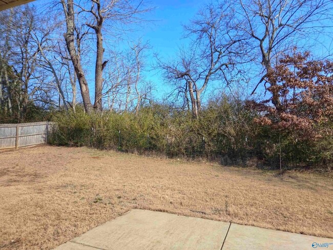 Building Photo - 117 Edensmith Dr