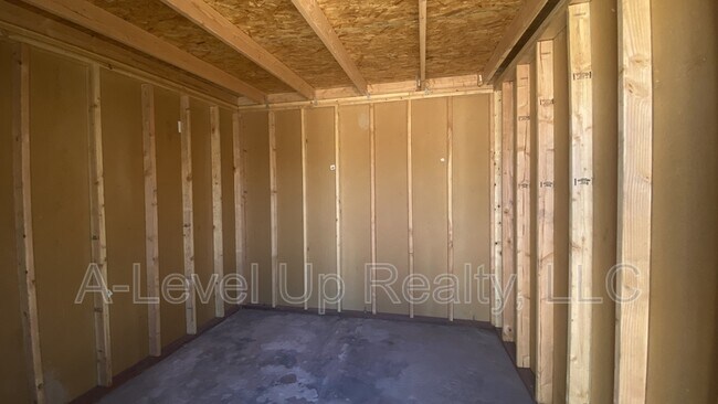 Building Photo - 2705 S Monterey Vista