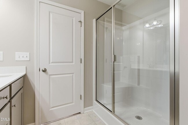 Building Photo - 48 Weathervane Dr.