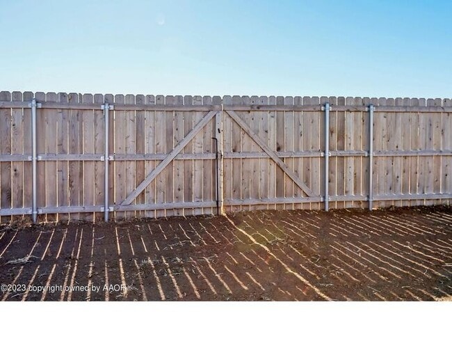 Building Photo - 18401 Bradley Ln