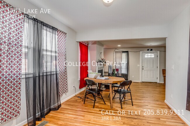 Building Photo - 1704 Lake Ave