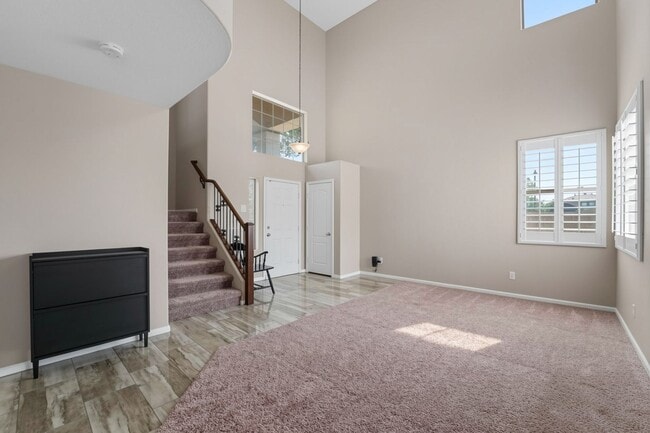 Building Photo - 21338 N Cecil Ct