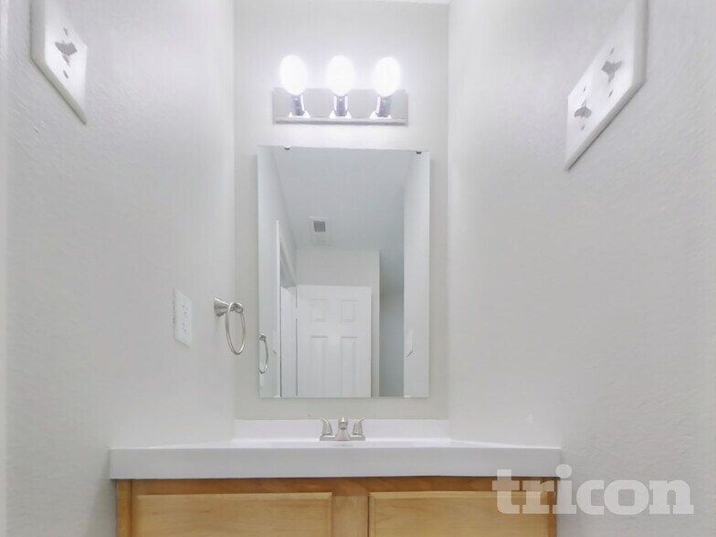 Building Photo - 10341 Buckshire Ln