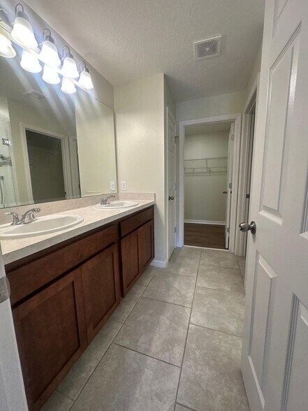 Building Photo - 1267 Wispy Cypress Dr