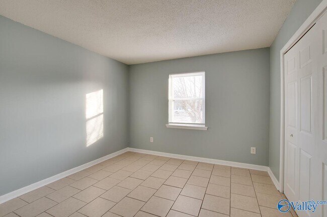 Building Photo - 4914 Cotton Row NW