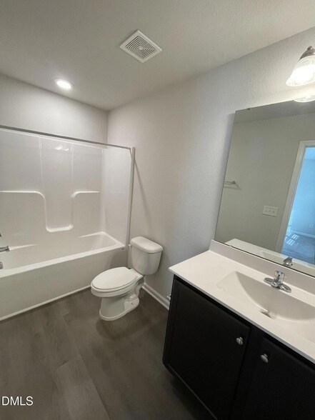 Building Photo - 2021 Wiggins Village Dr