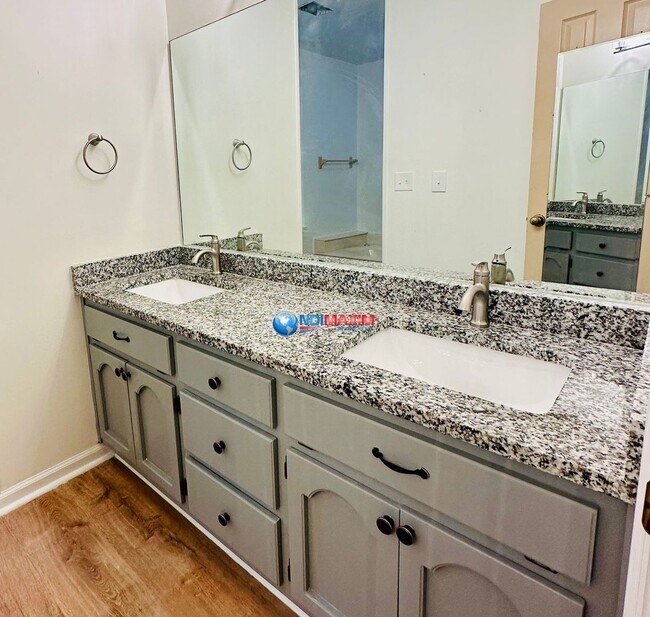 Building Photo - Nice 2-story house in LASSITER cluster in Marietta