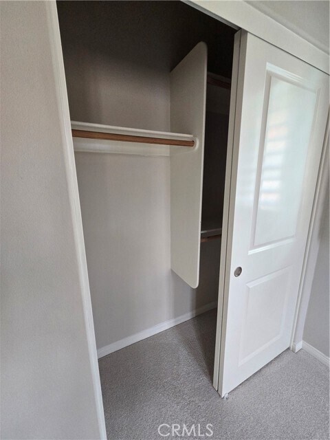 Building Photo - 40 Bianco