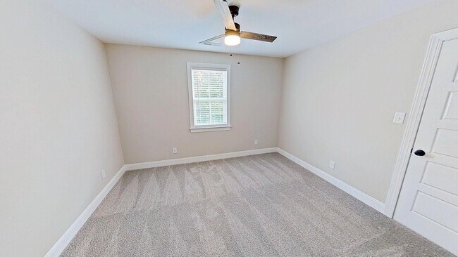 Building Photo - 119 Ashley Wds Ct