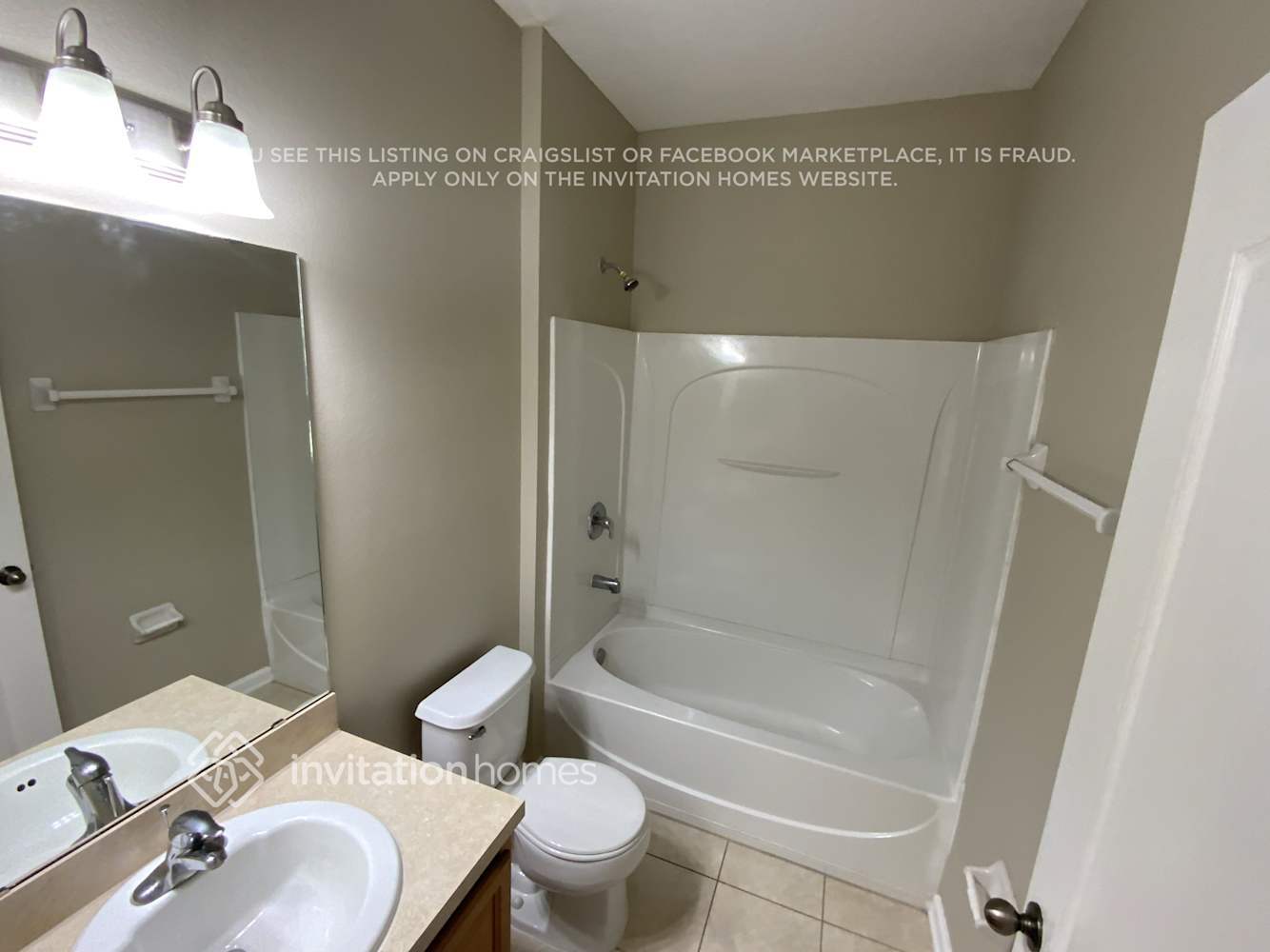 Building Photo - 164 Thornloe Dr