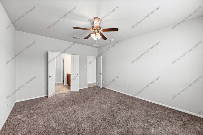 Building Photo - 612 Cross Dr.