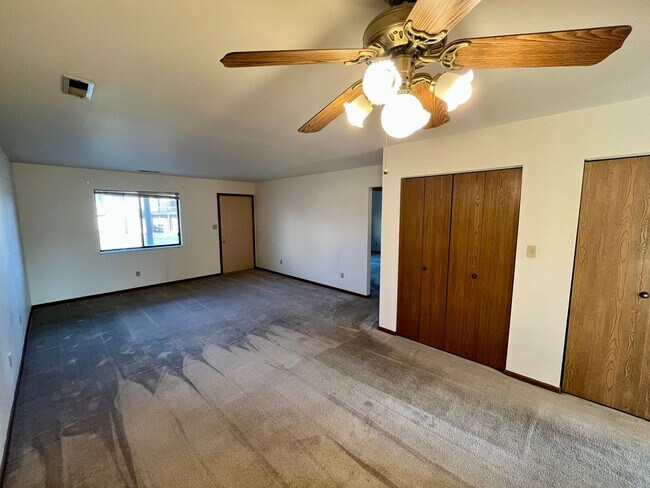 Building Photo - 2 Bed | 2 Bath | Apartment