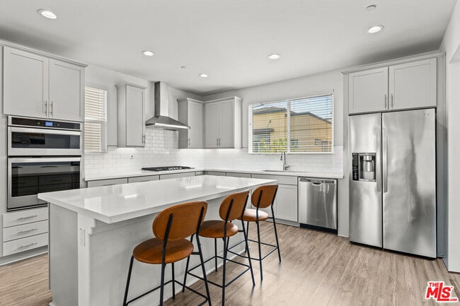 Building Photo - 625 Daniel Freeman Cir