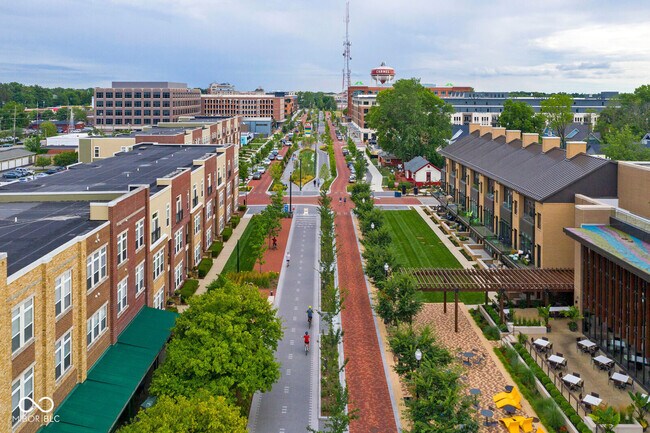 Building Photo - 66 Sherman Dr