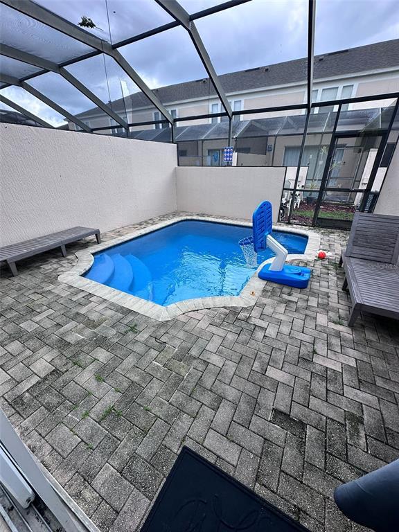 Building Photo - 2381 Silver Palm Dr