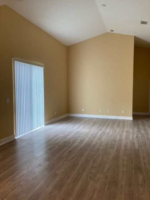 Building Photo - 87 Patric Dr