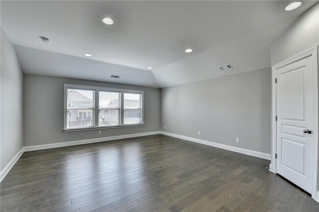 Building Photo - 4217 Heisenberg Ln