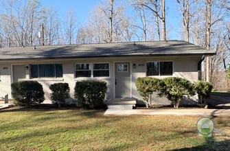 Building Photo - 2610 State Park Rd