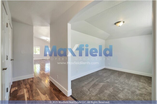 Building Photo - Saratoga Springs - Harvest Hills - 5 Bedro...