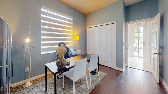 Building Photo - 5092 SW 173rd Ave