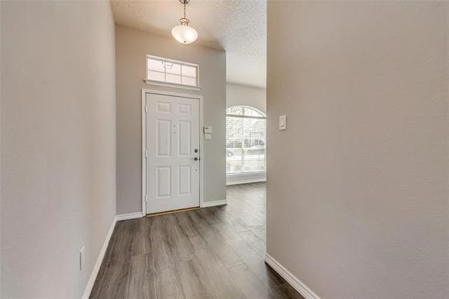 Building Photo - 3905 Windford Dr