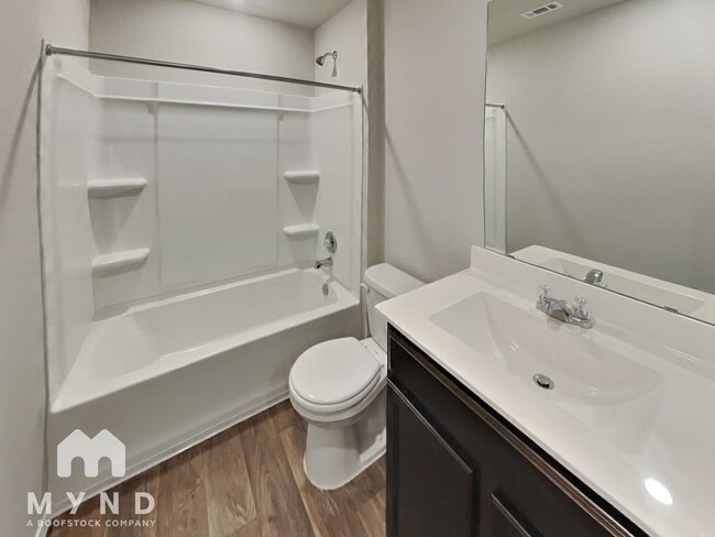 Building Photo - 15117 Siberian Elm Ln