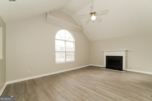 Building Photo - 1156 Misty Meadows Ln