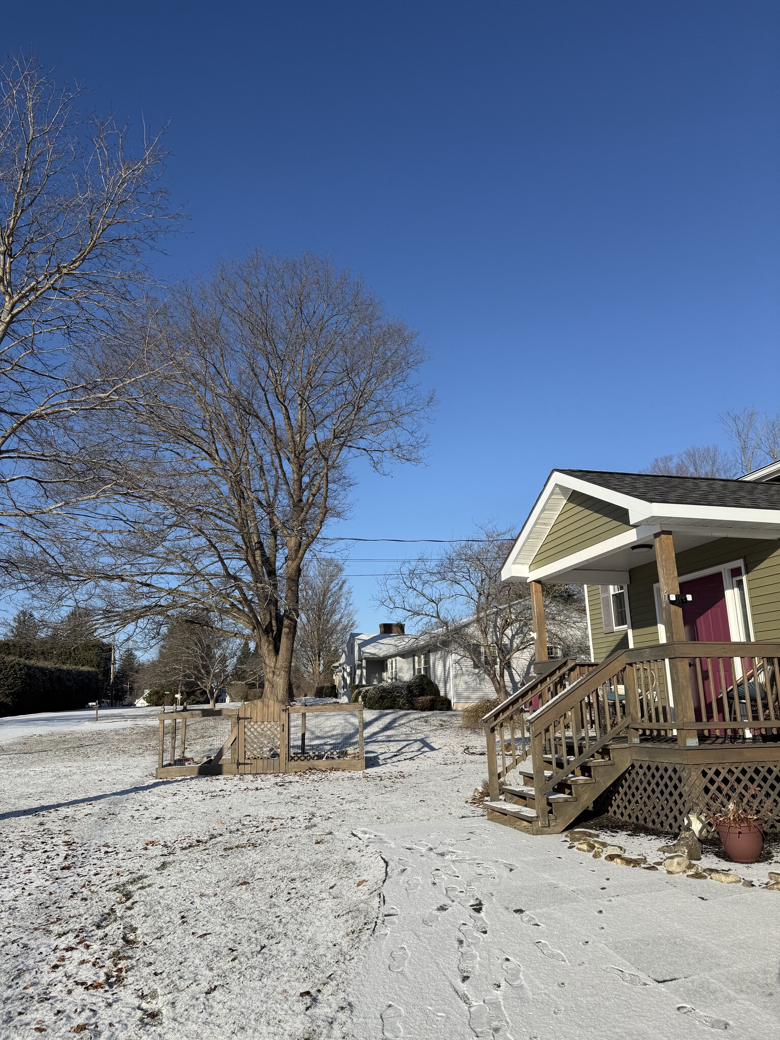 Building Photo - 15 Emeritus St