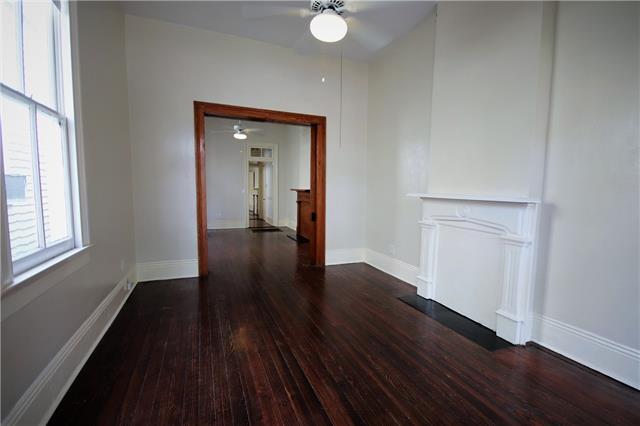Building Photo - 6036 Annunciation St