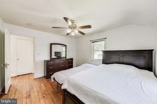 Building Photo - 4600 Jones Bridge Rd