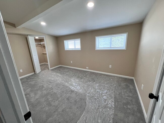 Building Photo - 121 N 46th St