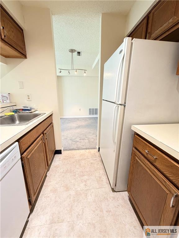 Building Photo - 4914 Ravens Crest Dr