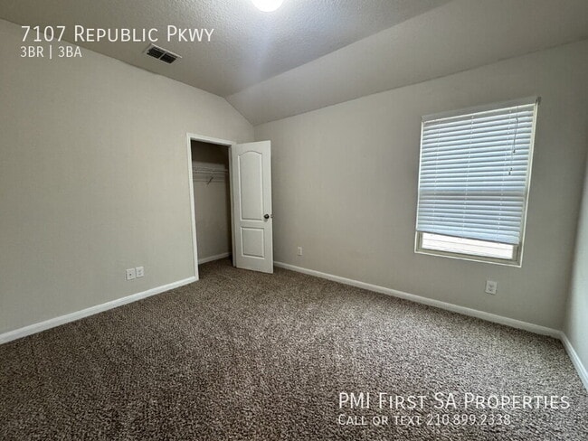 Building Photo - 7107 Republic Pkwy