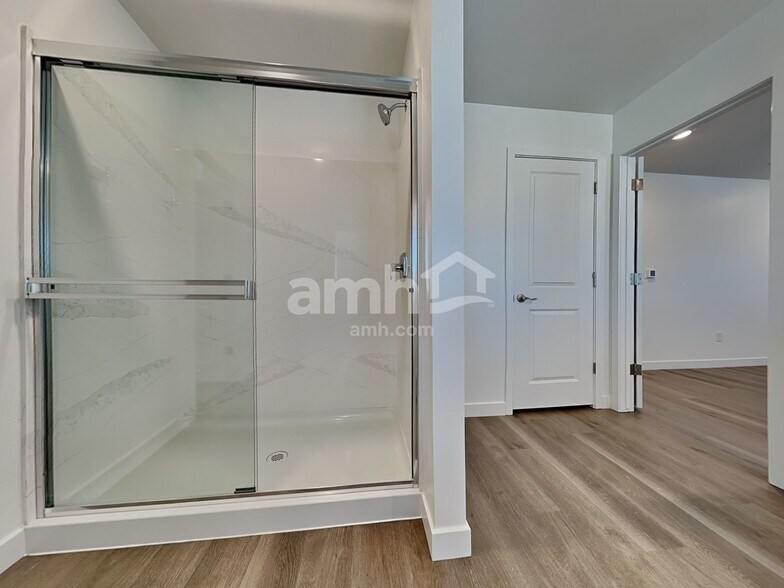 Building Photo - 6486 E Paseo Alga