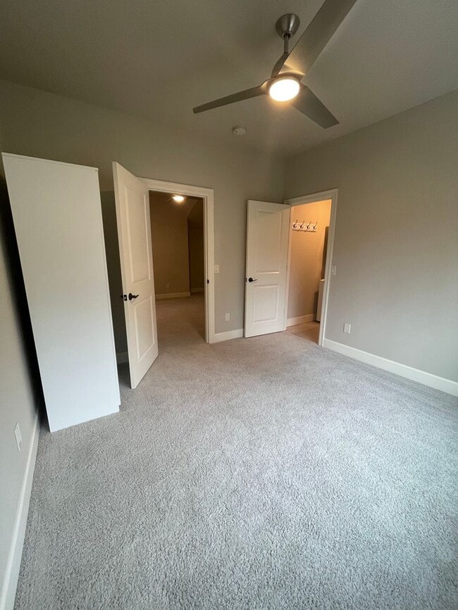 Building Photo - Beautiful, Brand New 1 Bedroom, 1 Bath ADU Home