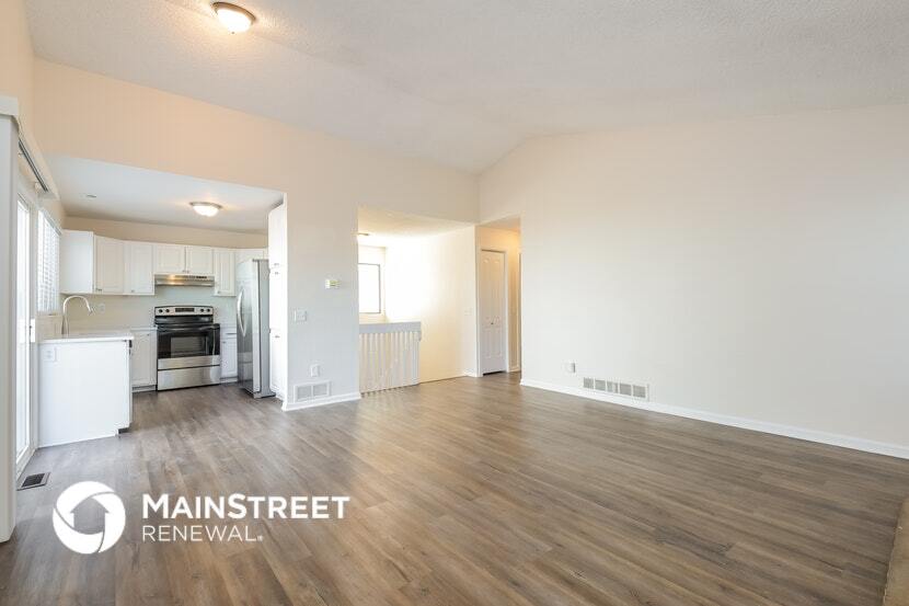 Building Photo - 18901 E Kent Cir