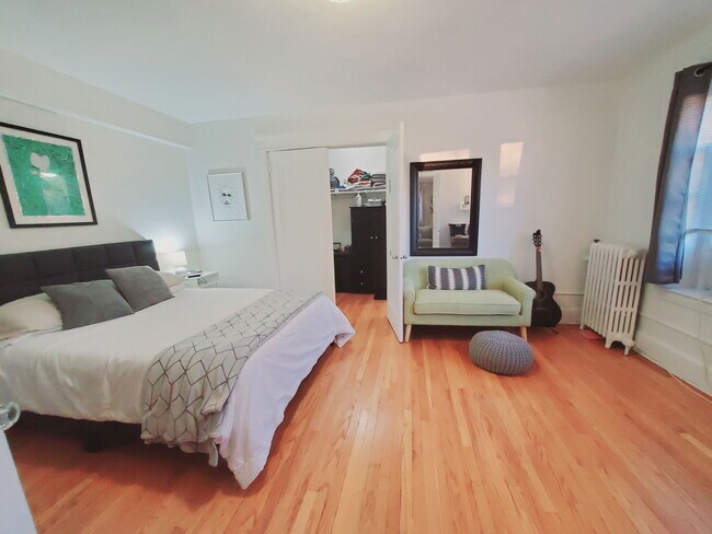 Building Photo - 53 Prospect St