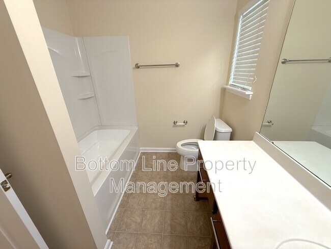 Building Photo - 1367 Killashee Ct